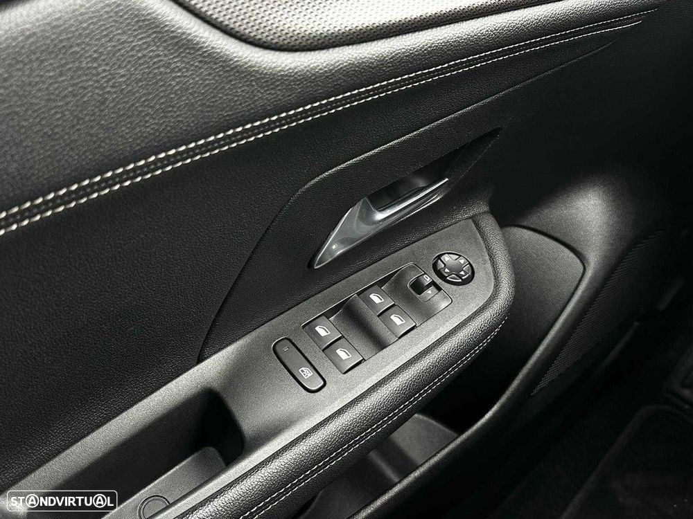 Opel Mokka 1.2 T GS AT - 17