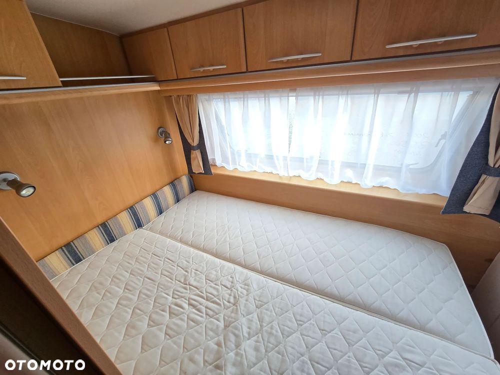 Adria ADORA 542 tk piętro 6osób 3 sypialnie przyczepa kempingowa hobby kmfe - 6