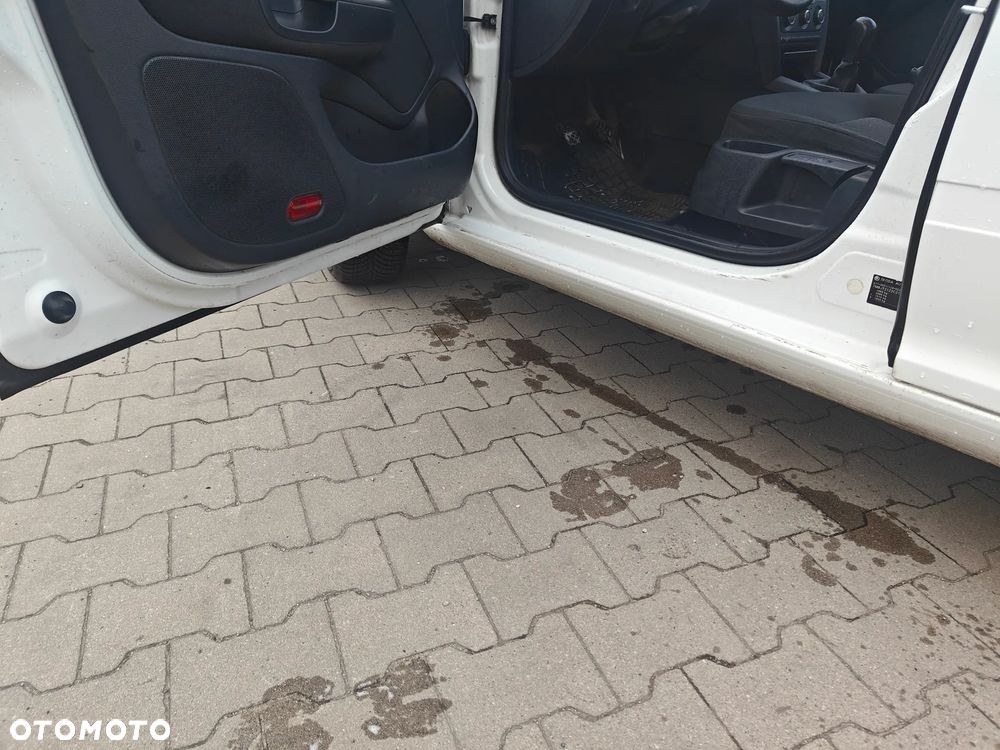 Skoda Octavia 1.6 TDI DPF Ambition - 16