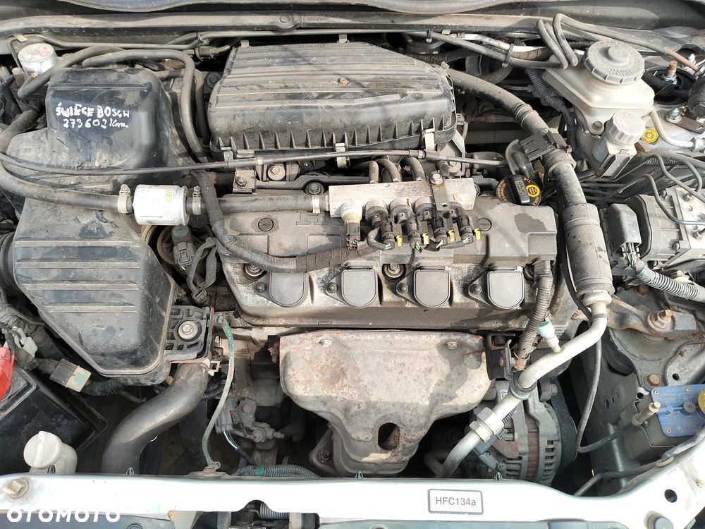 SILNIK D14Z6 HONDA CIVIC VII 1.4 SŁUPEK BLOK