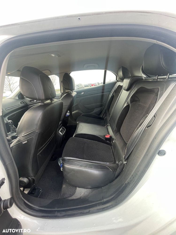 Renault Megane BLUE dCi 115 INTENS - 6