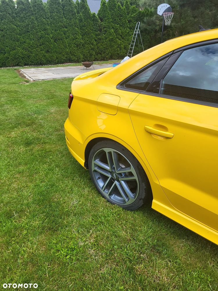 Audi S3 S tronic - 32