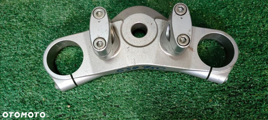 SUZUKI GSR 750 Stelaż felga dekiel set półka mocowanie tablicy tłumik - 7