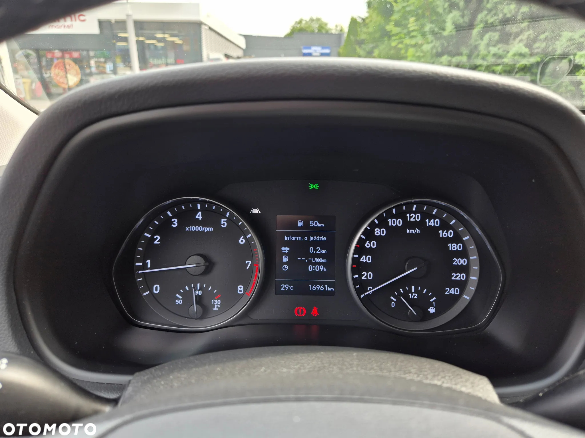 Hyundai i30 1.5 DPI Classic + - 23