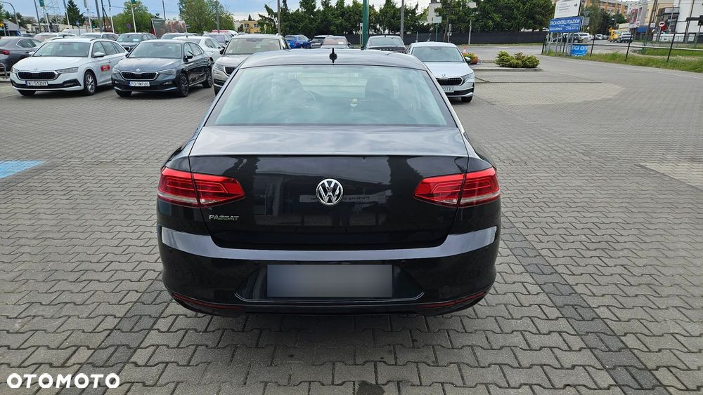 Volkswagen Passat 1.5 TSI EVO Trendline DSG - 12