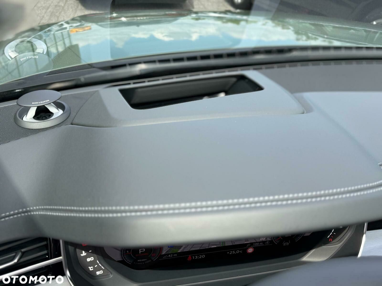 Audi A8 - 26