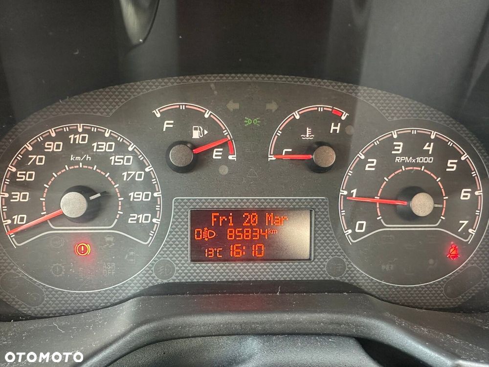 Fiat fiorino CARGO VAN - 11