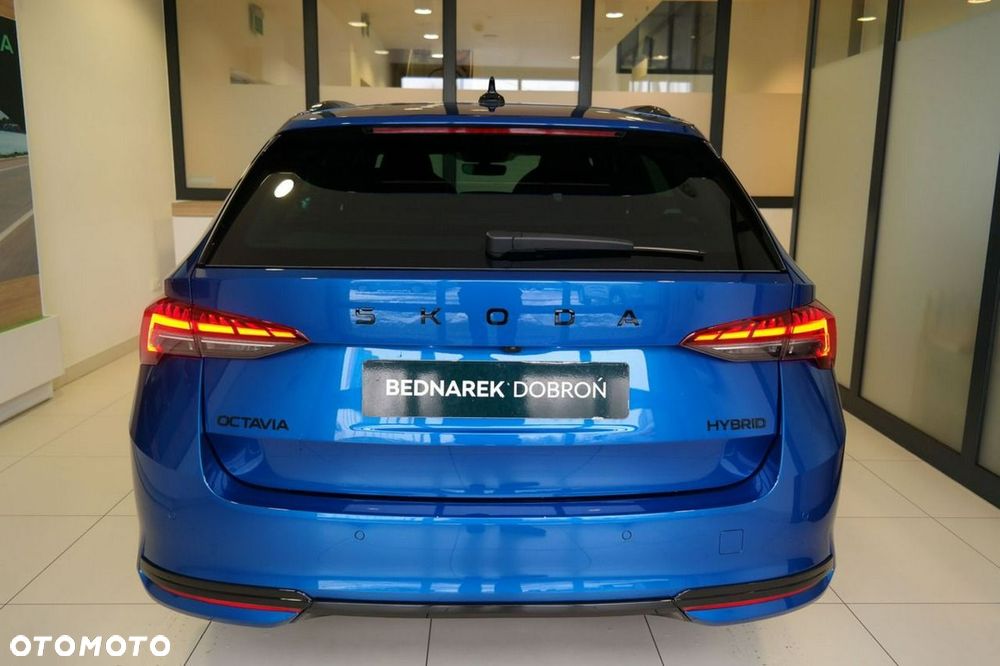 Skoda Octavia - 7