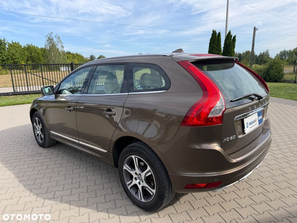 Volvo XC 60 D4 AWD Summum - 5