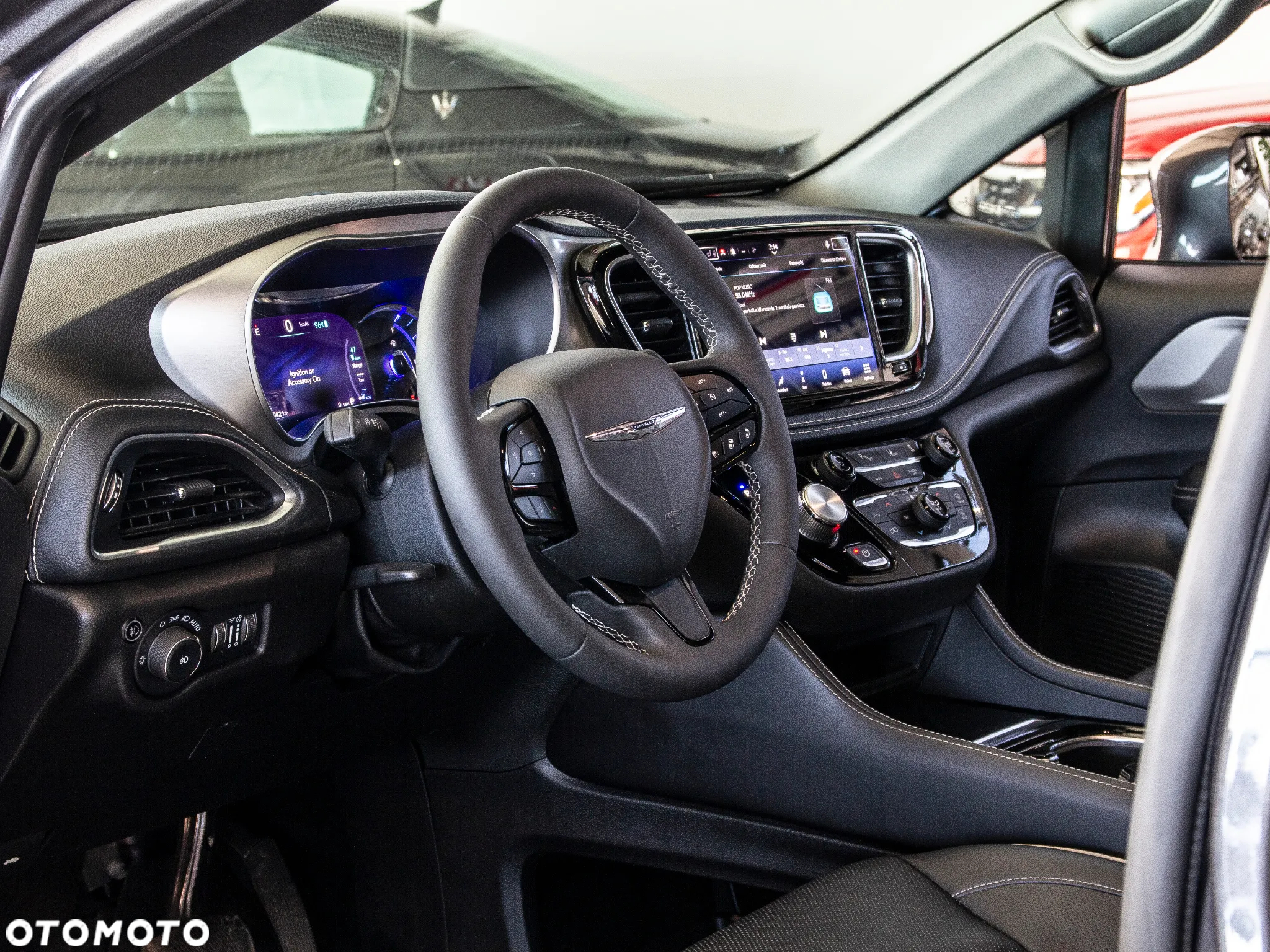 Chrysler Pacifica - 14