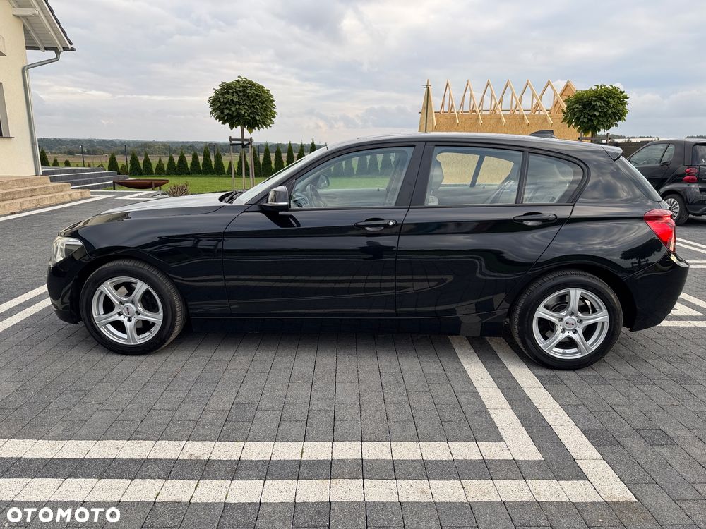BMW Seria 1 120d - 14