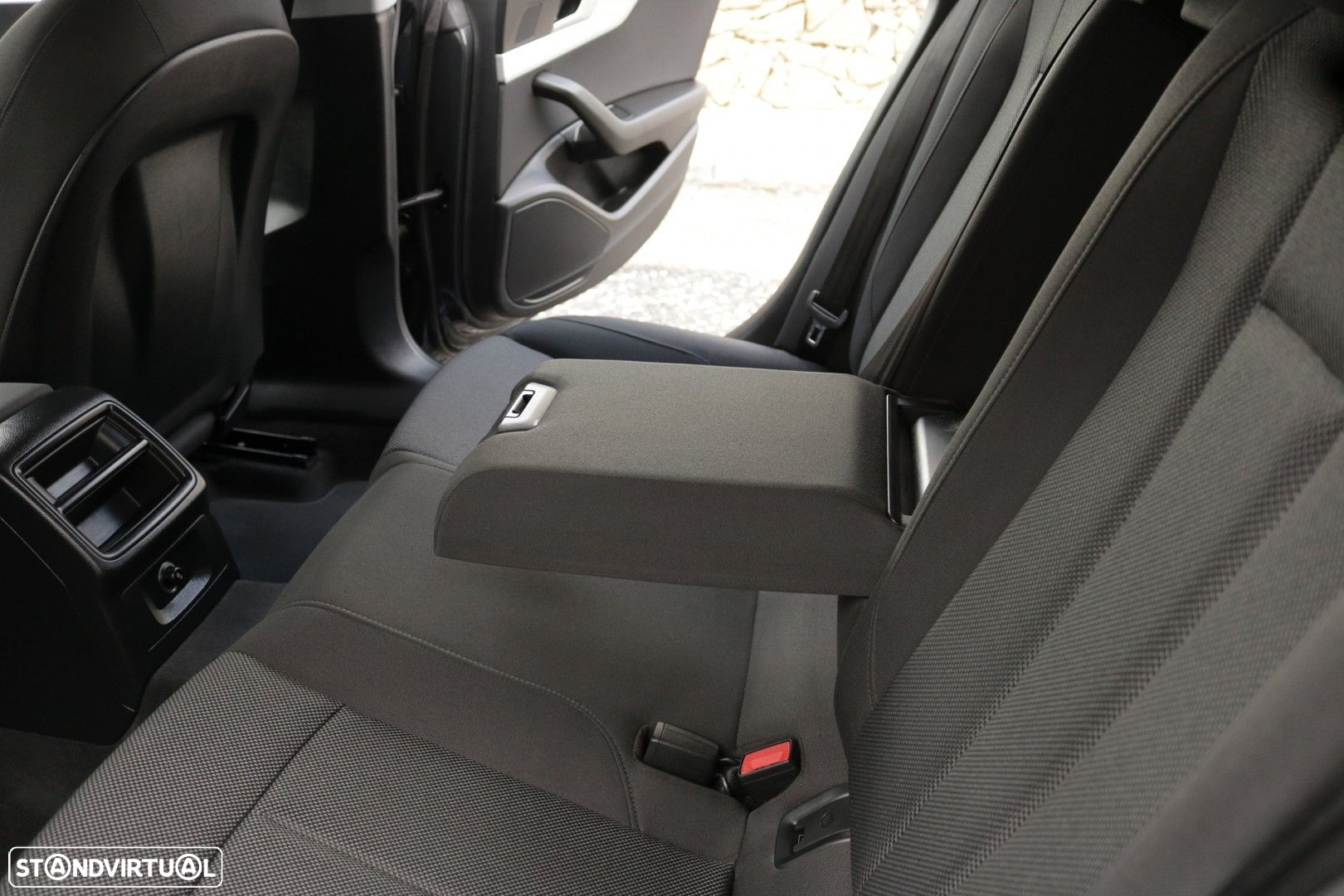 Audi A5 Sportback 2.0 TDI Advance - 27
