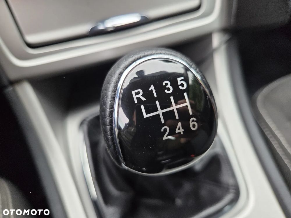 Ford Mondeo - 18