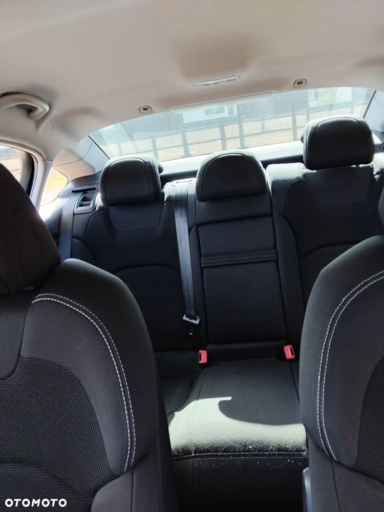 Citroën C5 1.6 HDi Attraction - 9