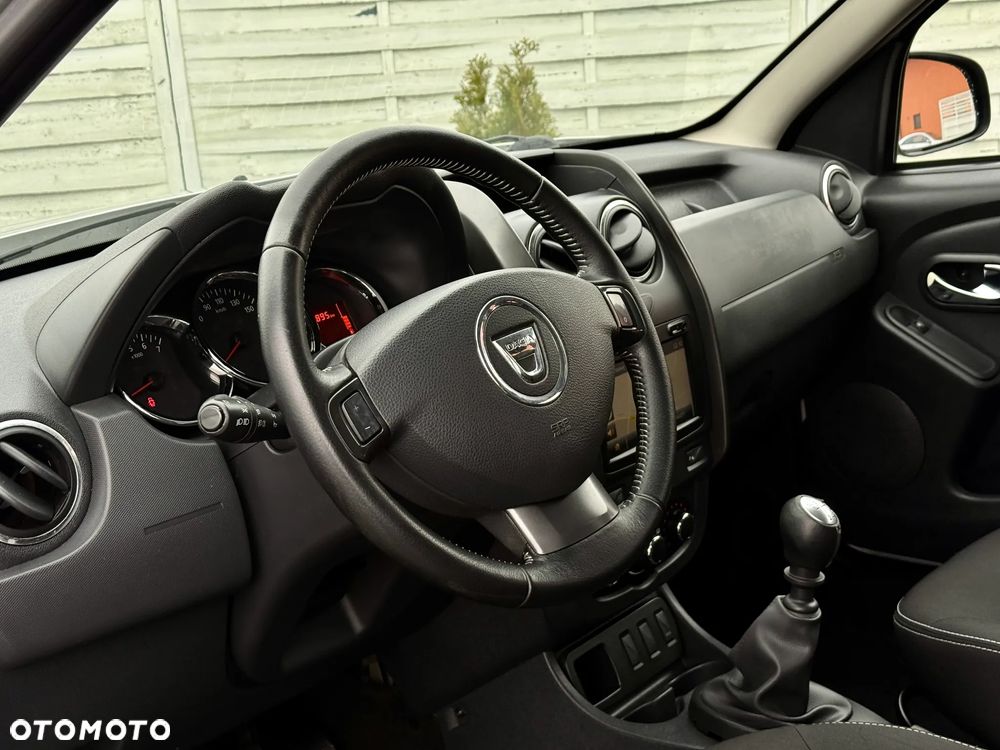 Dacia Duster 1.2 TCe Celebration - 10