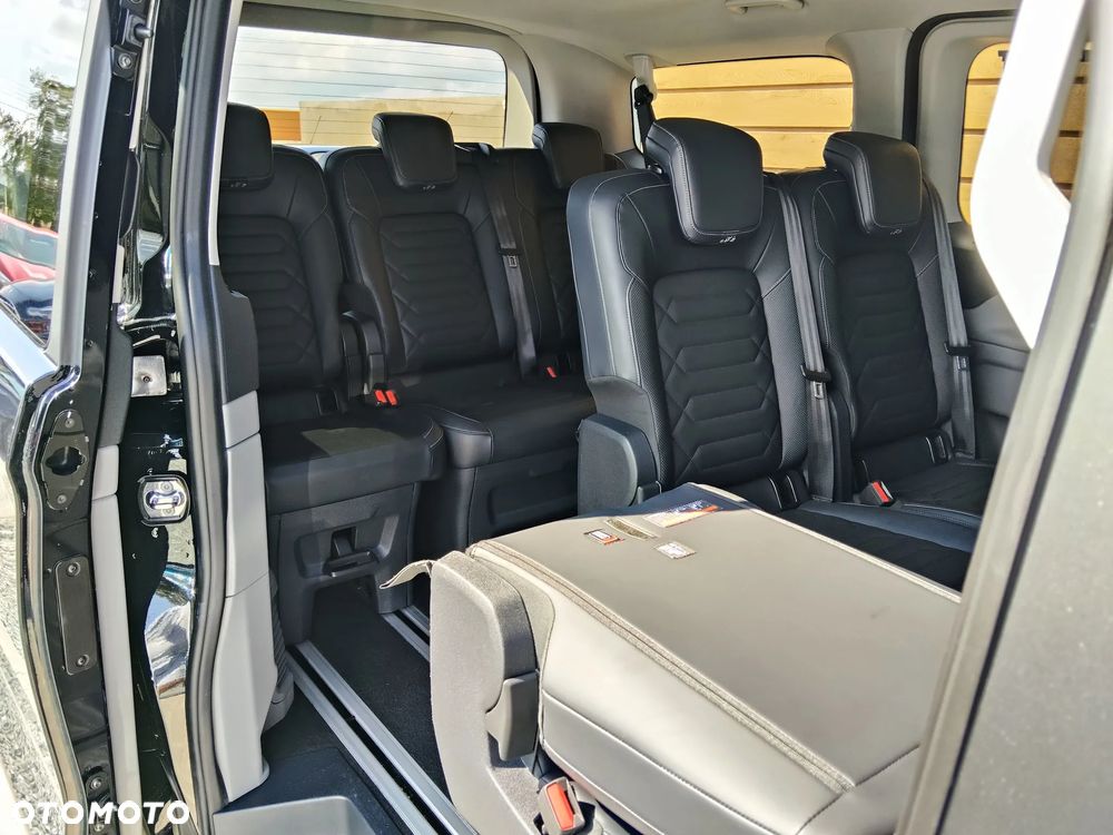 Ford Tourneo Custom 320 L1H1 VA Autm Titanium - 28