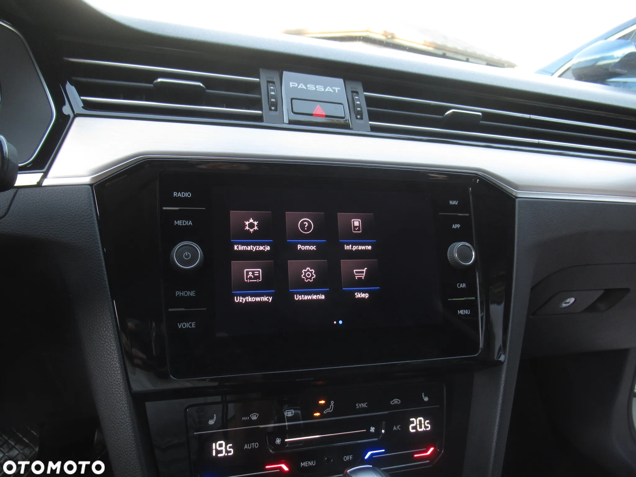 Volkswagen Passat 2.0 TDI EVO Elegance DSG - 22