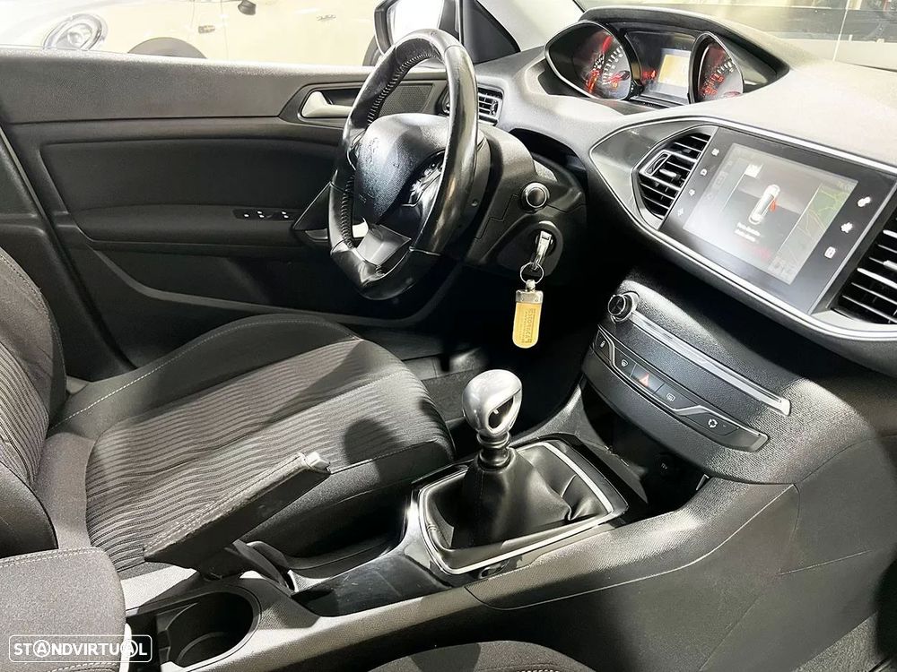 Peugeot 308 1.6 BlueHDi Active - 17