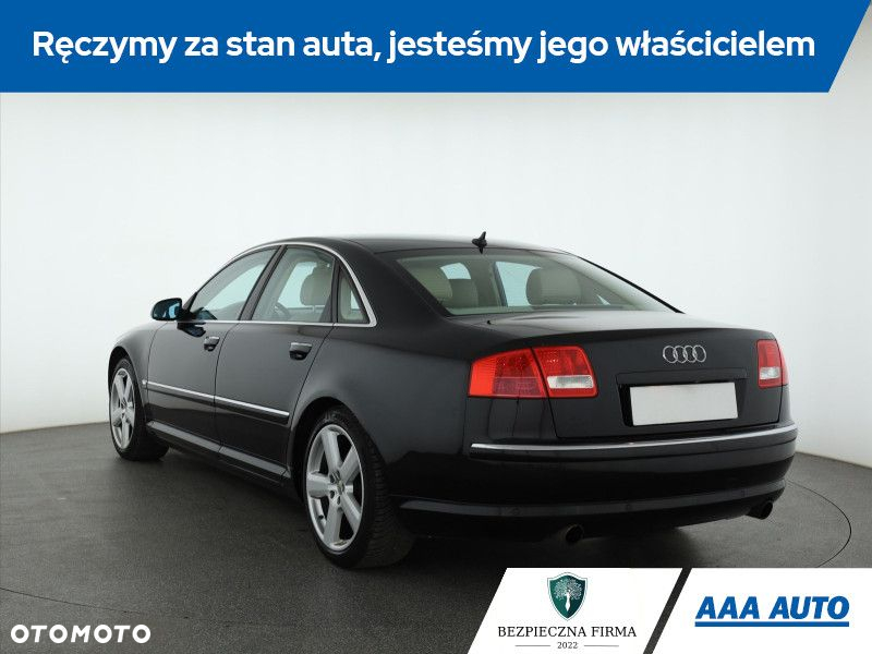 Audi A8 - 5