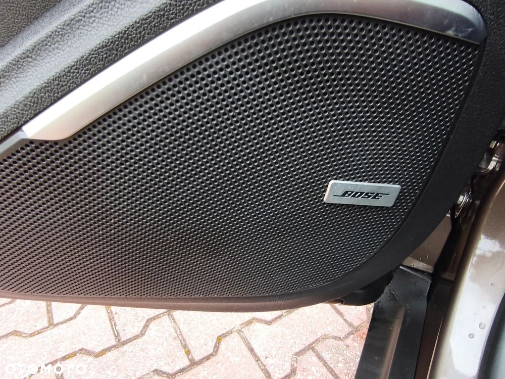 Renault Scenic ENERGY dCi 160 EDC BOSE EDITION - 10