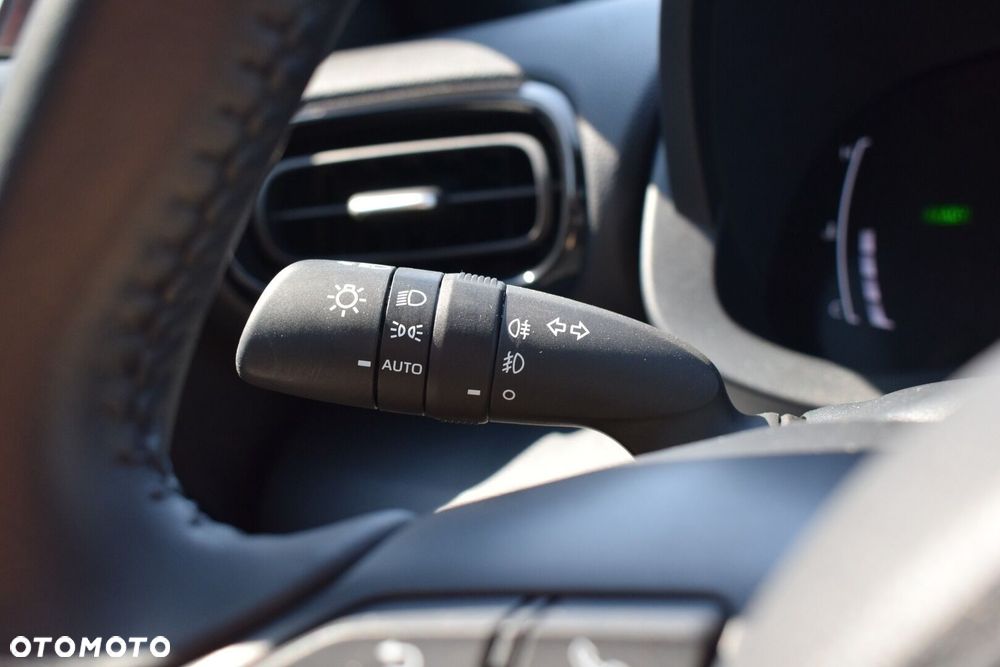 Toyota Yaris Cross Hybrid 1.5 Style - 19
