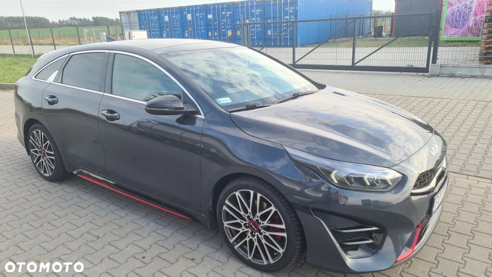 Kia ProCeed - 16