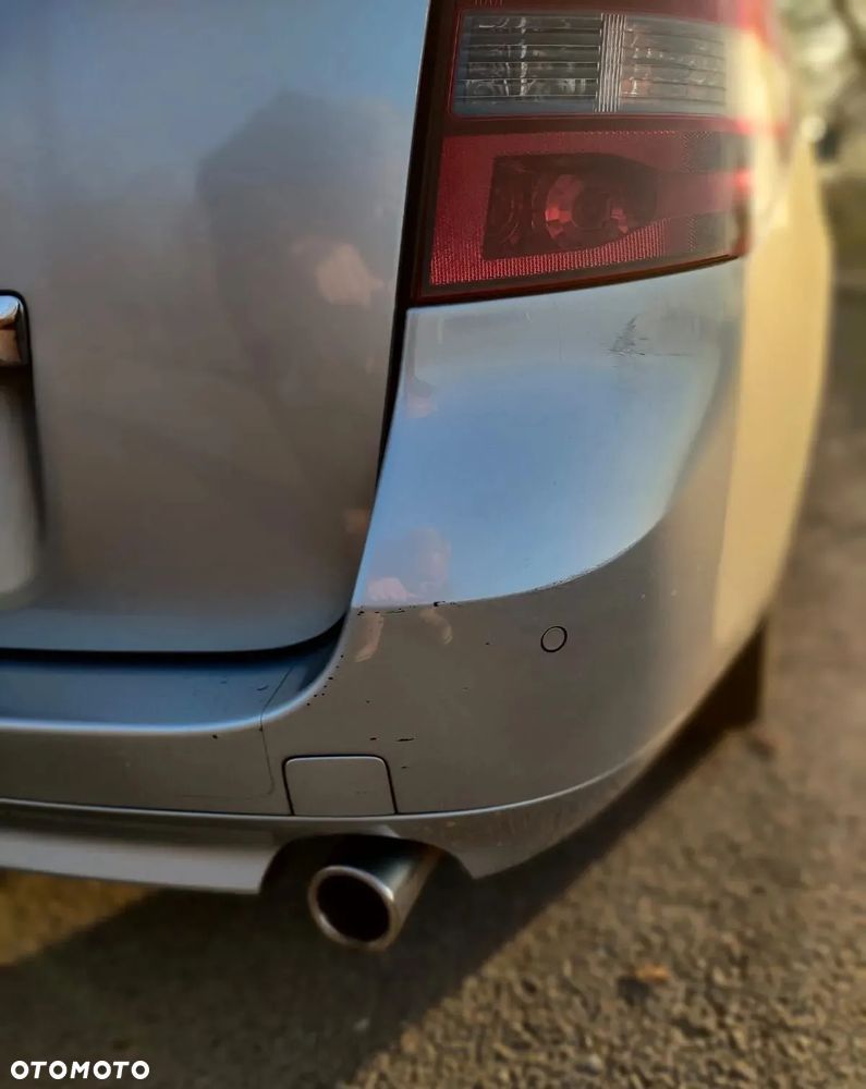 Renault Laguna Grandtour dCi 175 FAP GT - 8