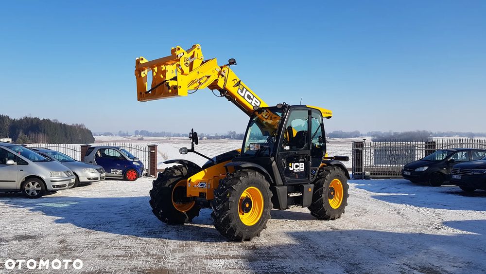 JCB 531-70 Agri Super 2018R - 11