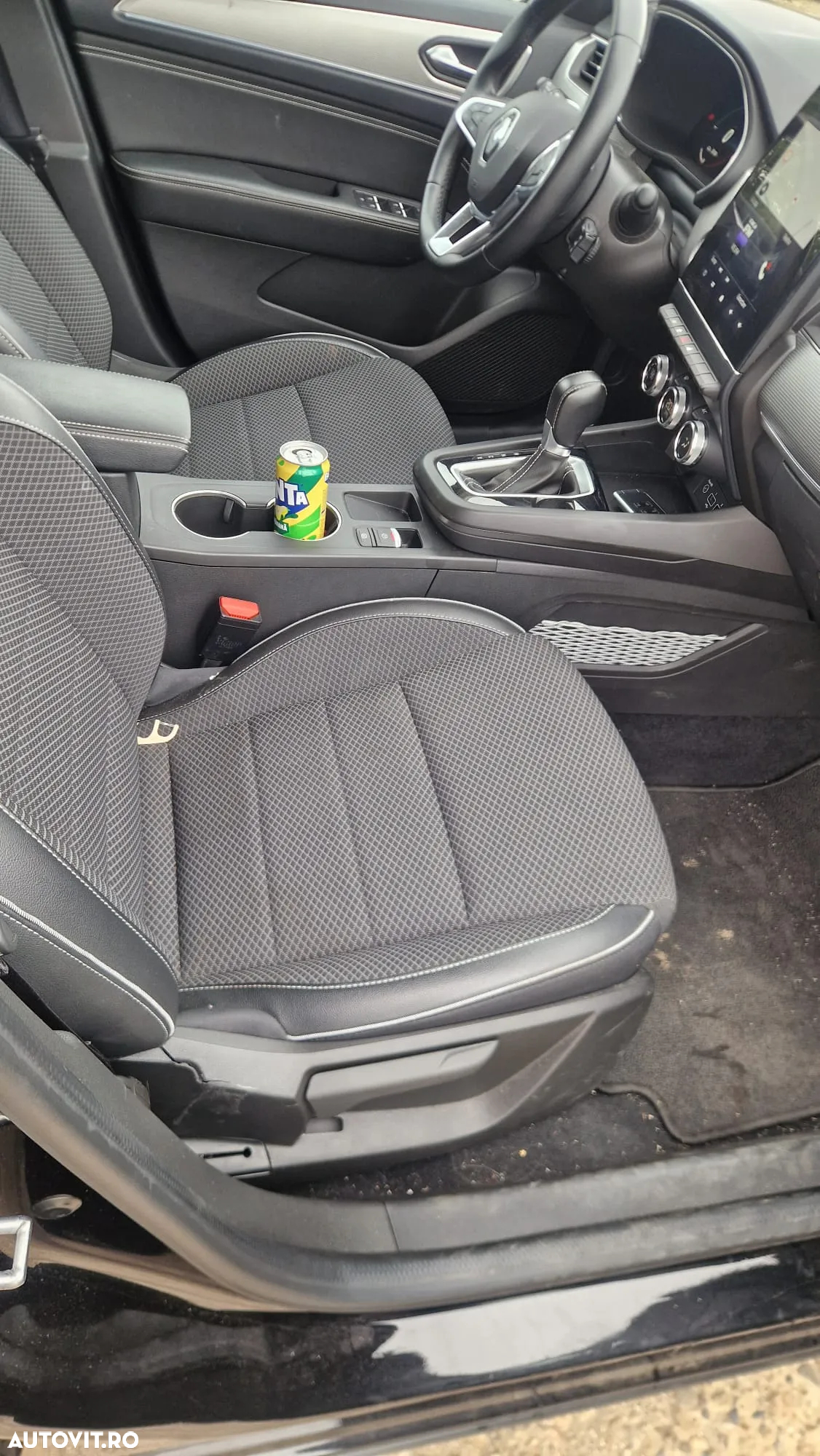 Renault Arkana E-TECH Hybrid 145 E-Tech Engineered - 10