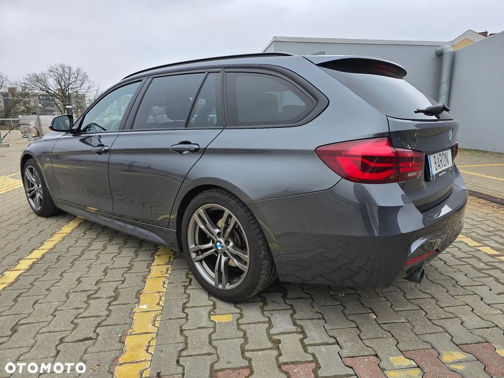 BMW Seria 3 318i Edition M Sport Shadow - 8