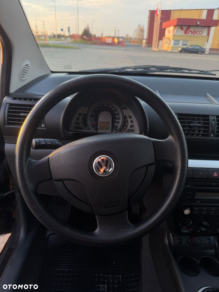 Volkswagen Fox - 6