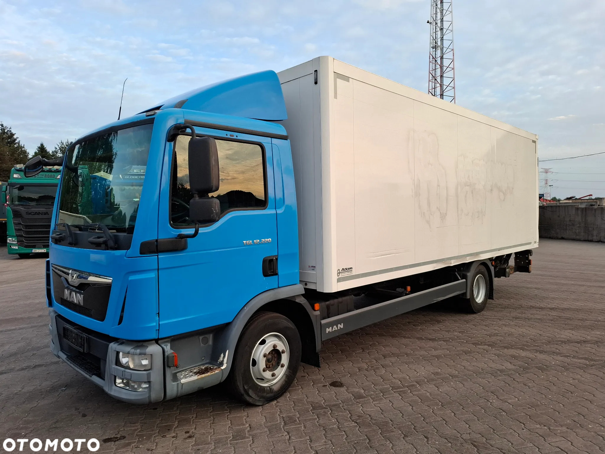 MAN TGL 12.220 - 3