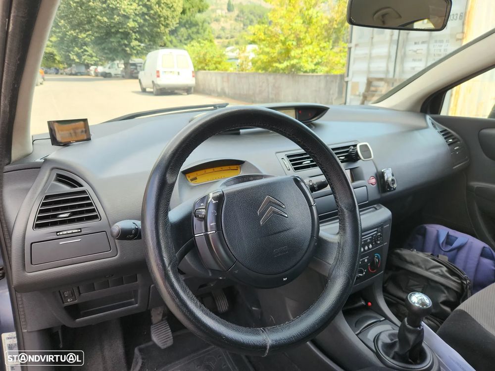 Citroën C4 1.6 HDi SX - 5