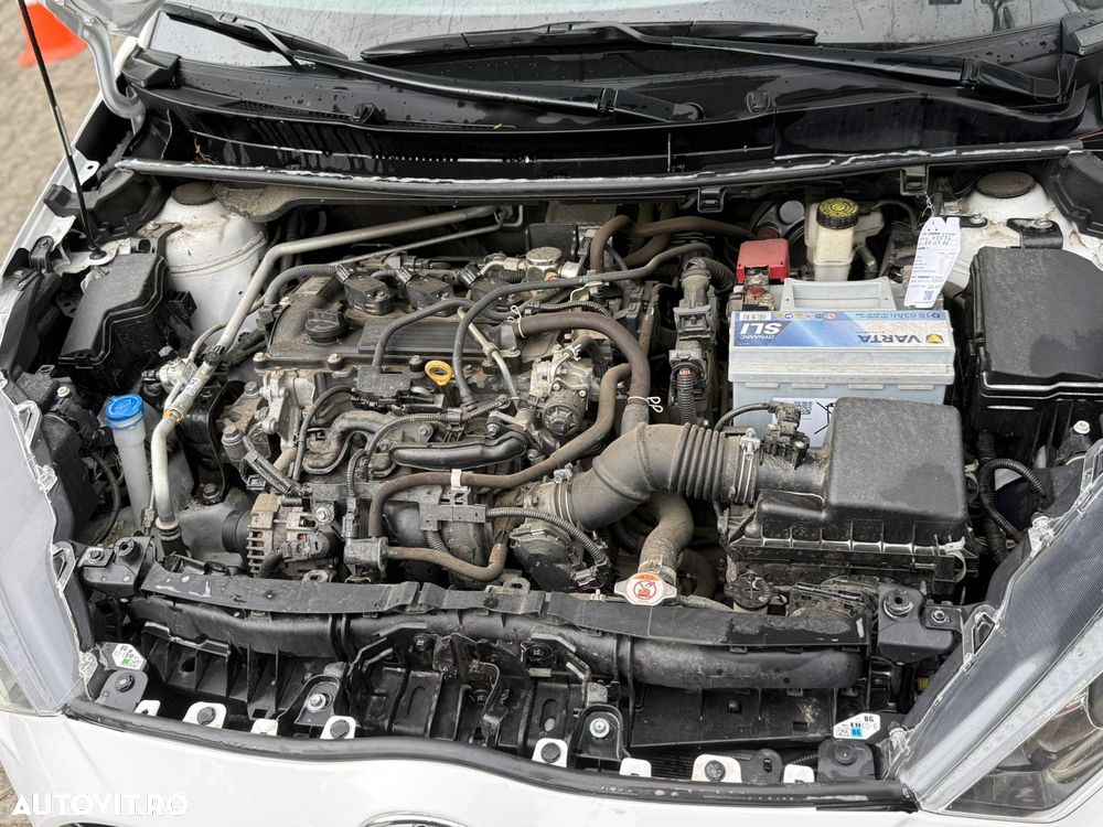 Toyota Yaris 1.5 L Active - 17