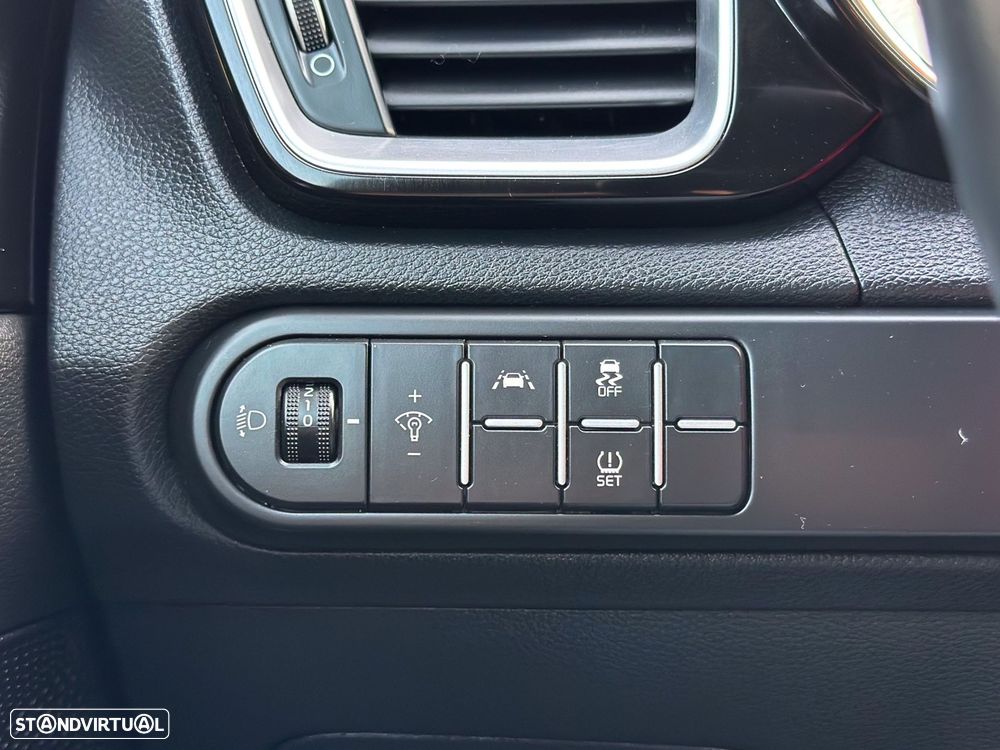 Kia Ceed SW 1.6 CRDi MHEV Drive - 21