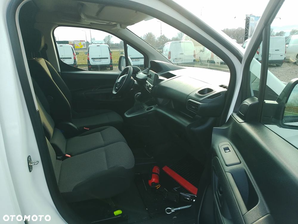 Peugeot Partner Proace Berlingo Combo Doblo L2 Izoterma Chłodnia Salon PL półka Inox 3 osoby - 12