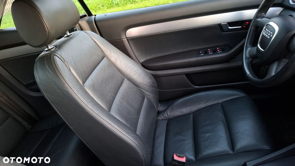 Audi A4 Cabrio 1.8T Multitronic - 12