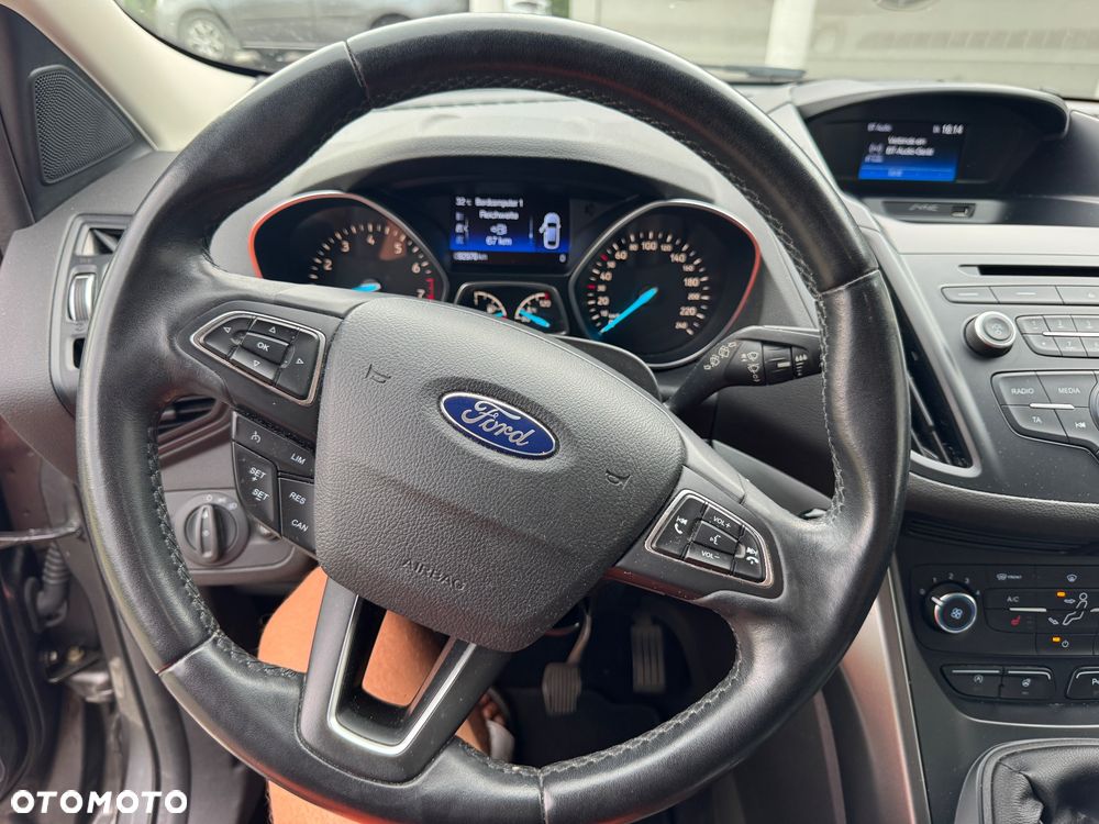 Ford Kuga 1.5 EcoBoost 2x4 Trend - 13