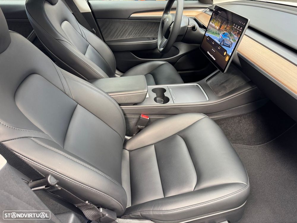 Tesla Model 3 Long Range Tração Traseira - 52
