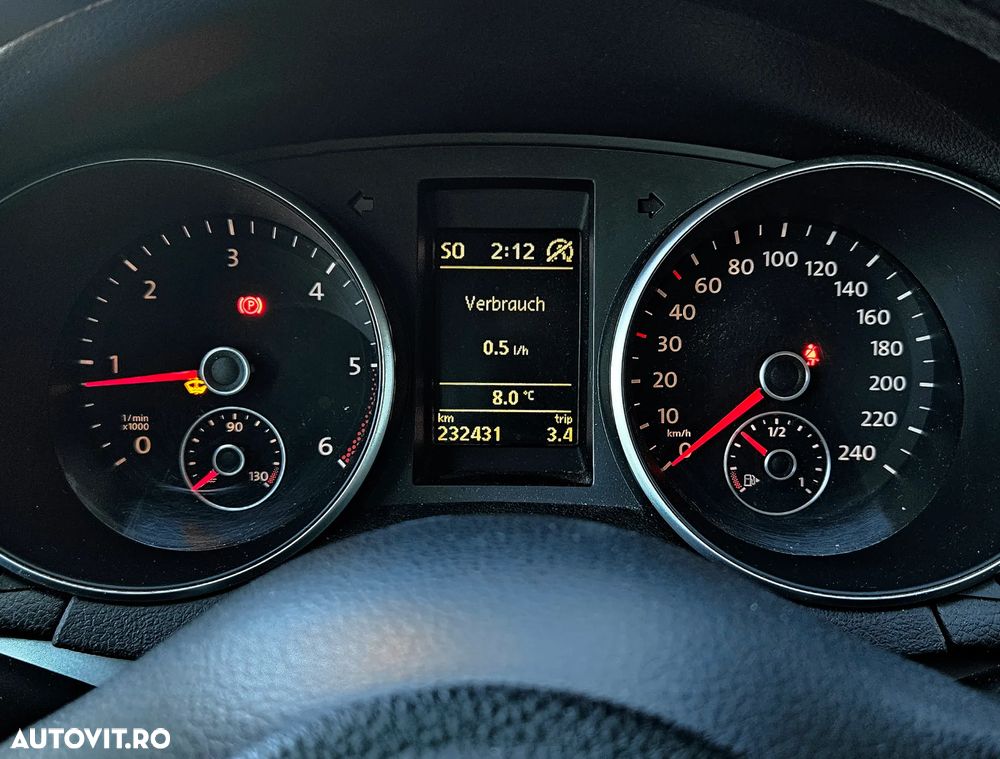 Volkswagen Golf - 20