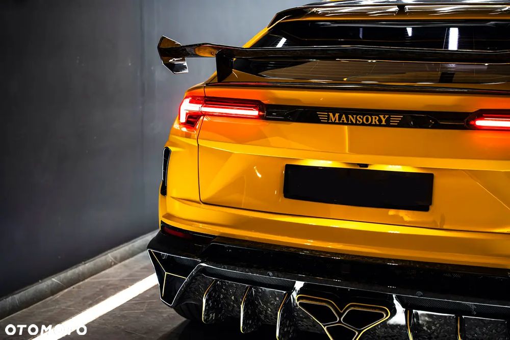 Lamborghini Urus - 7