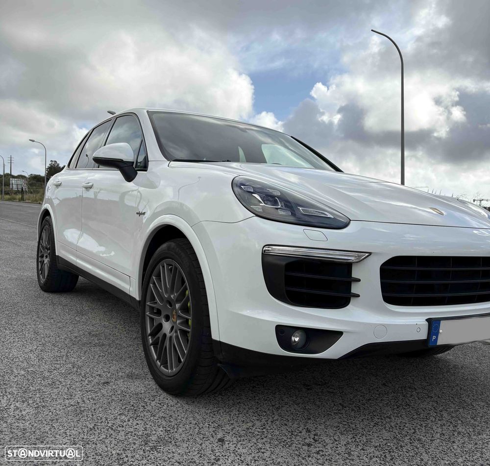 Porsche Cayenne S E-Hybrid - 7