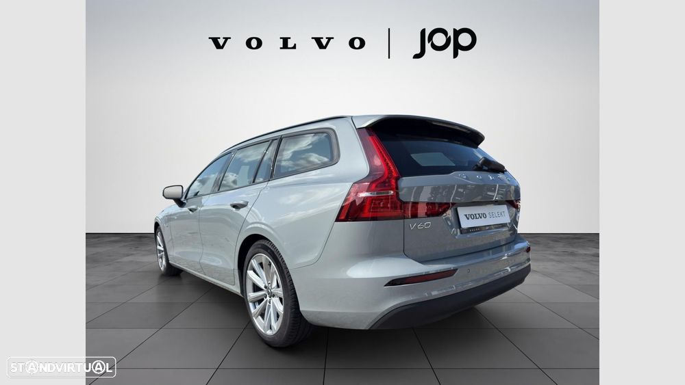 Volvo V60 2.0 T6 AWD TE Essential - 4