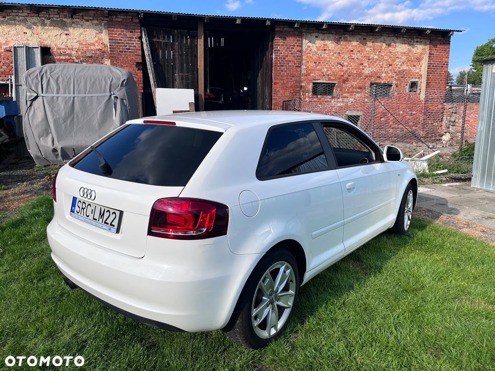 Audi A3 3-drzwiowe 2.0 TDI DPF Ambiente - 6