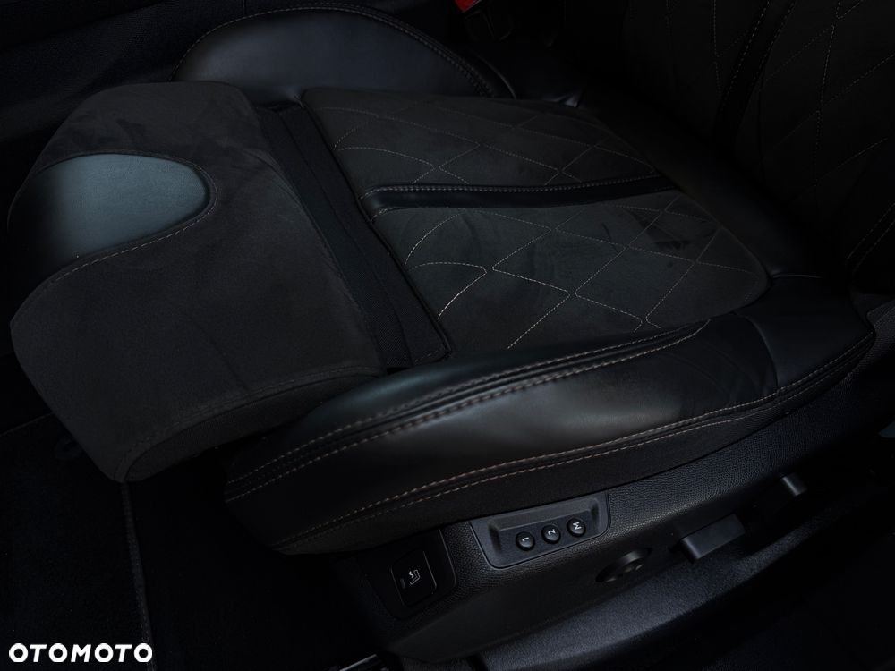 Peugeot 5008 2.0 BlueHDI GT S&S EAT8 - 8
