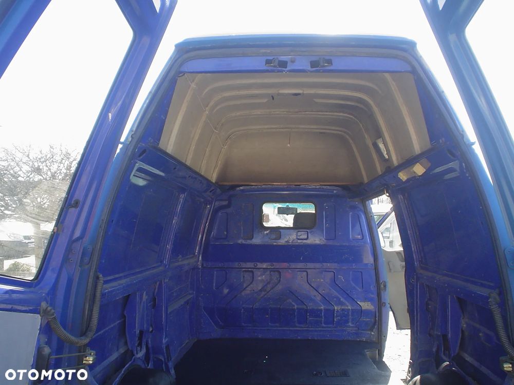 Volkswagen T4 - 10