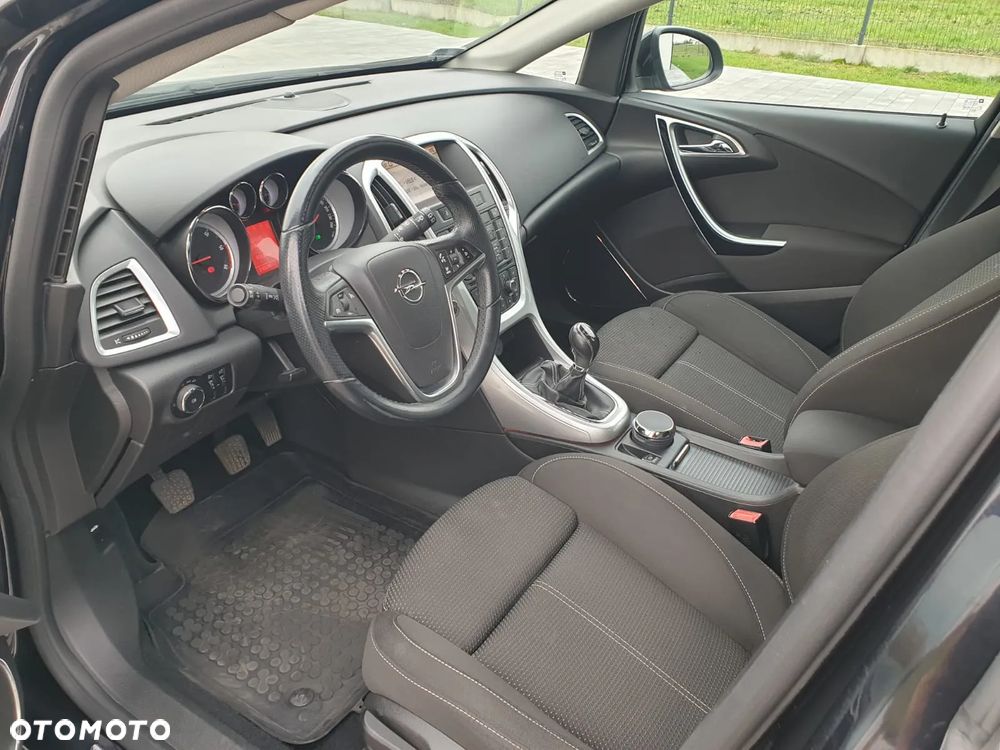 Opel Astra IV 1.7 CDTI Cosmo - 8