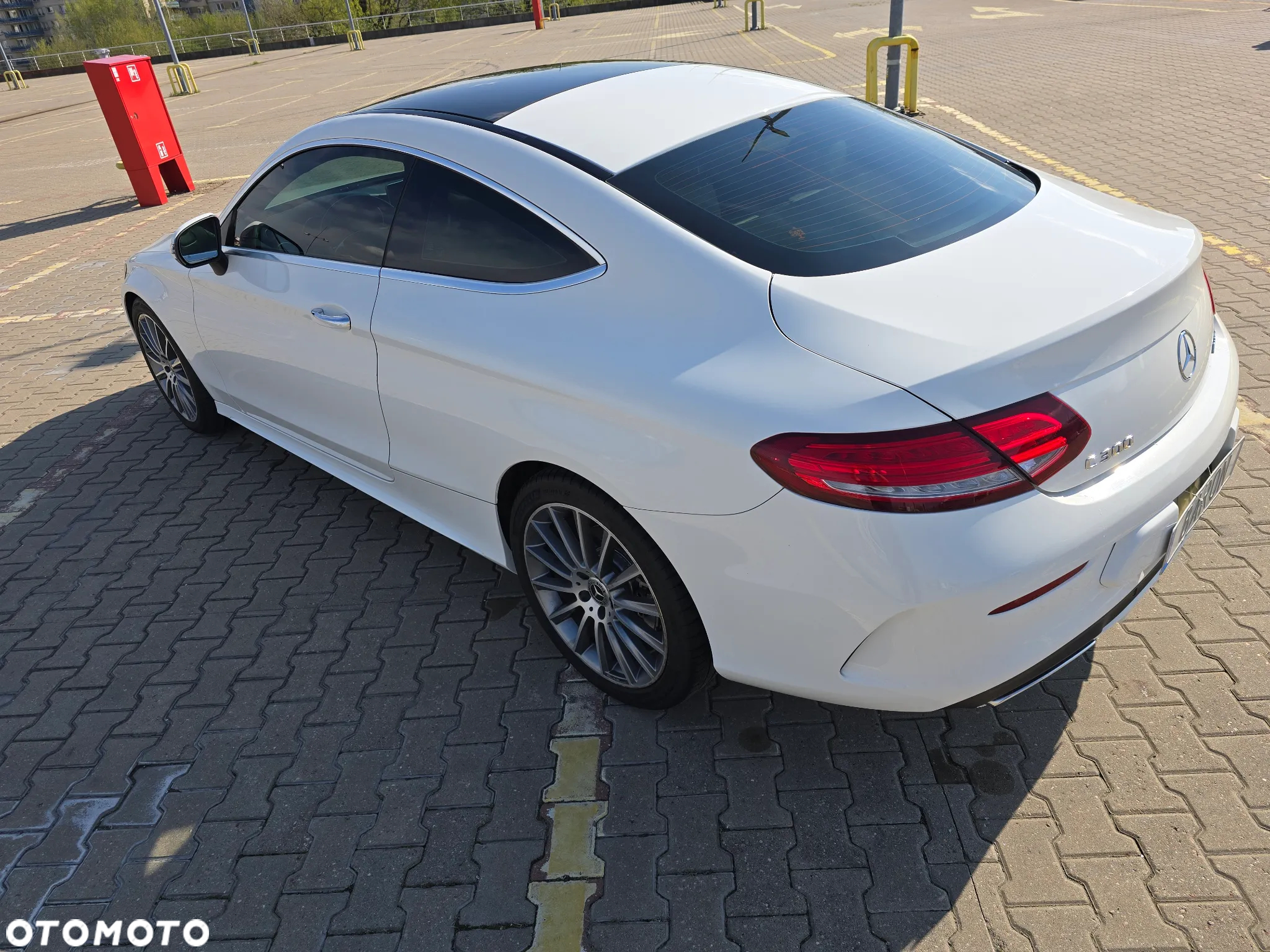 Mercedes-Benz Klasa C 300 Coupe 4Matic 9G-TRONIC - 9