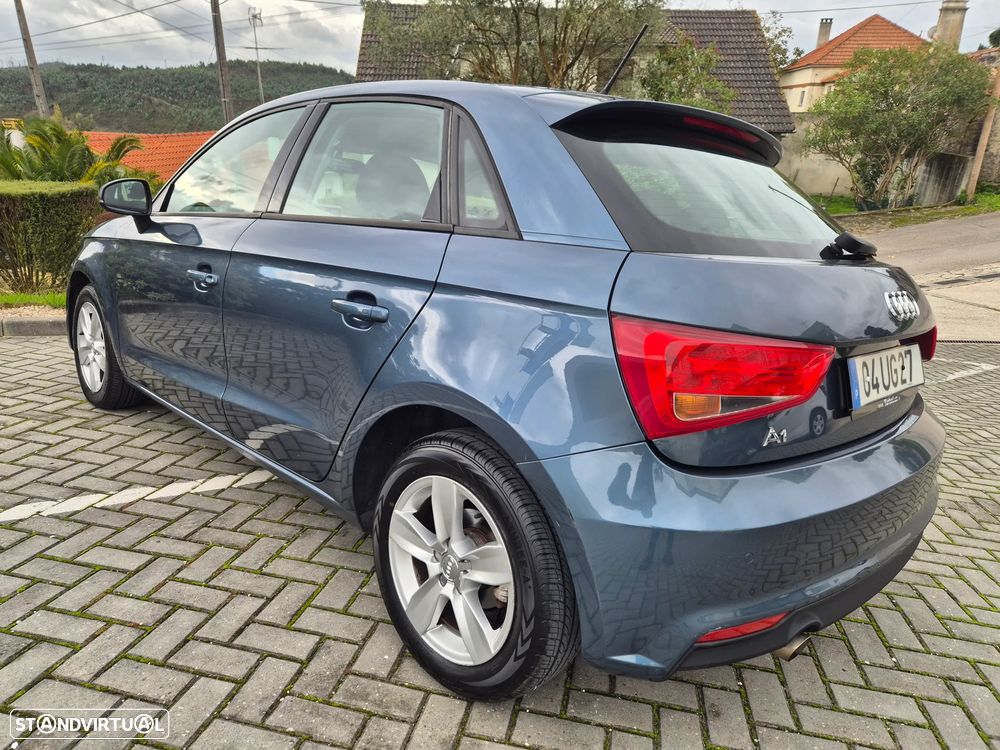 Audi A1 Sportback 1.6 TDI design - 4