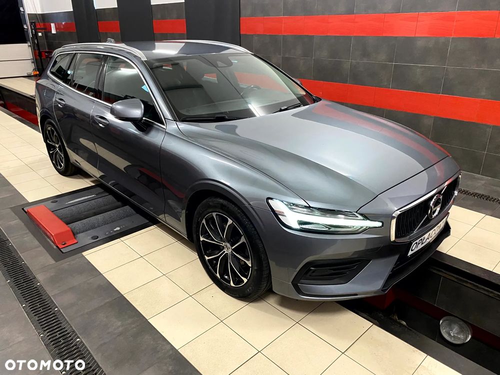 Volvo V60 D3 Momentum - 12